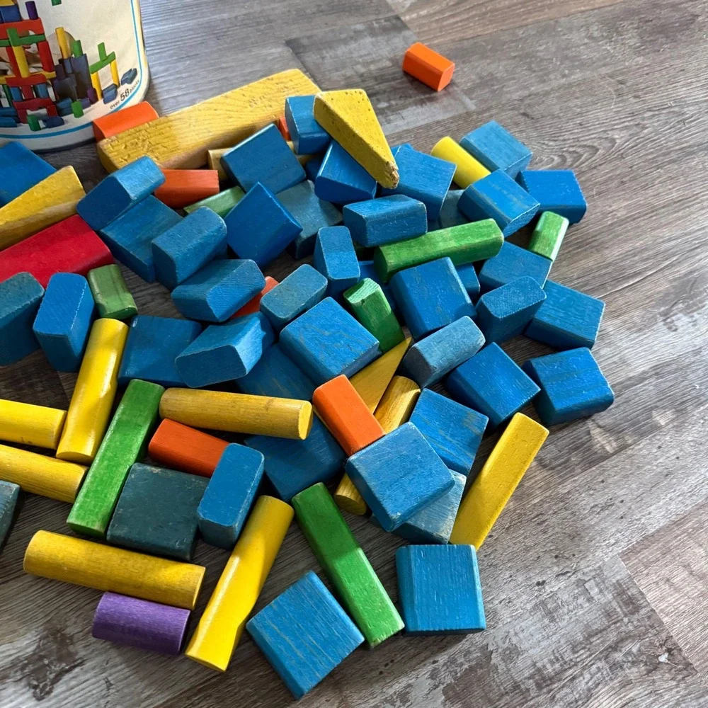 Playskool blocks canister